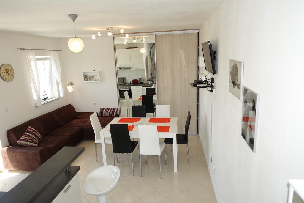 Olive Apartments Ugljan Exterior foto